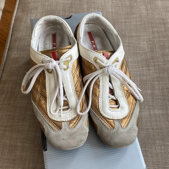 Prada Sneaker - Picture 7 of 7